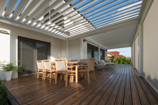 bioklimaticka-hlinikova-pergola