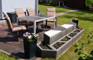 Zahradní stavebnice Playstone promění vaši zahradu snadno, rychle a stylově